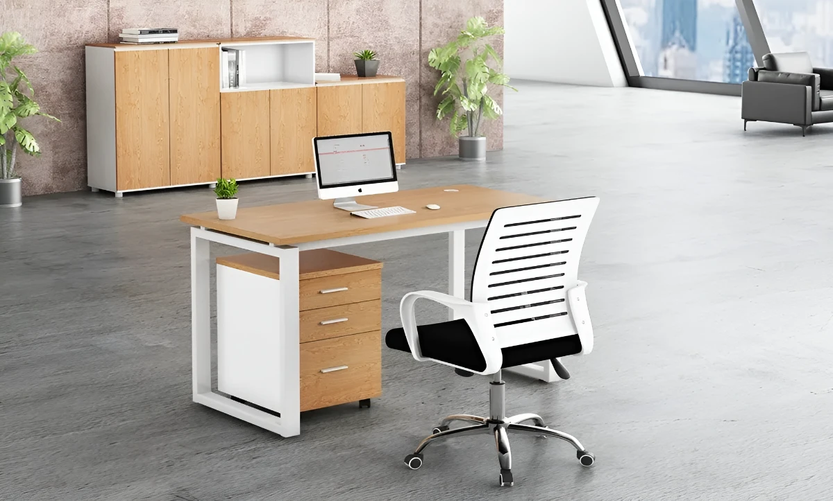 CT_04_Computer_Table