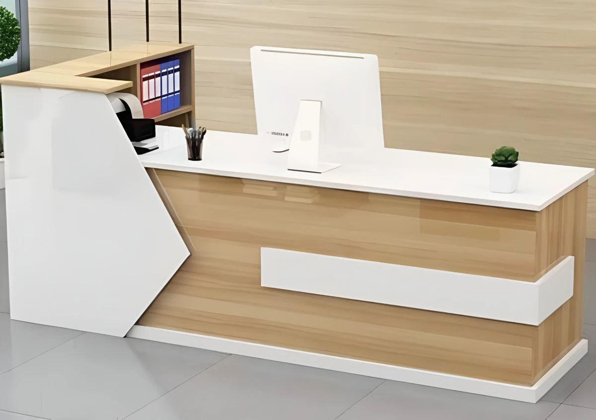 REC_02_Reception_Table