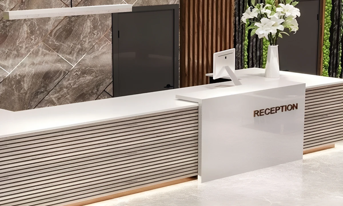 REC_08_Reception_Table